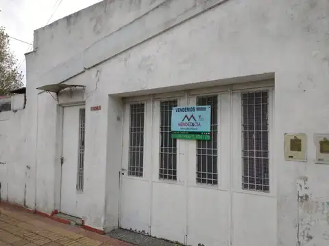 Casa - Venta - Argentina, Remedios de Escalada - Scalabrini Ortiz 421