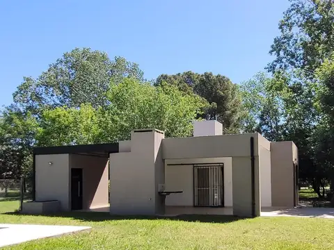 Casa en Venta con 1 cochera