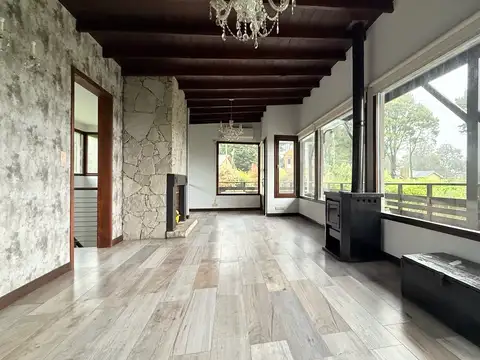 Casa 3 ambientes sobre el balcón del golf