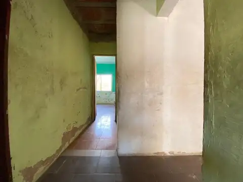 CASA EN VENTA 4 AMBIENTES APTO CREDITO LOMAS