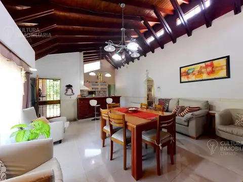 Casa en Venta en La Reja, USD 155.000