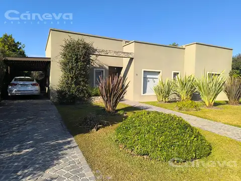 Excelente casa en La Montura