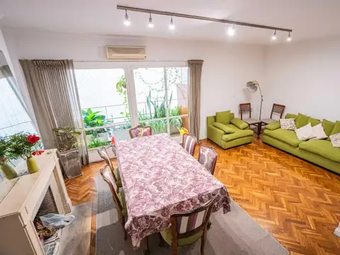 Departamento 4 ambientes con 2 baños