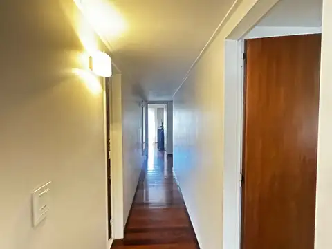 Departamento en Venta con 2 cocheras