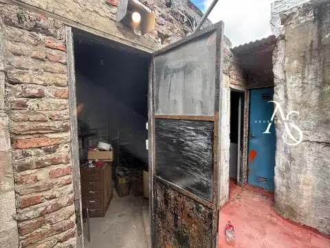 Casa 4 ambientes con 1 baño