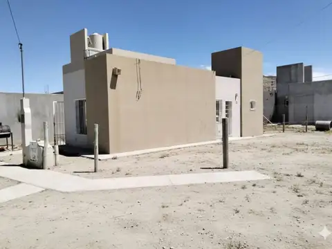 CASA DE 2 DORMITORIOS EN KM 14