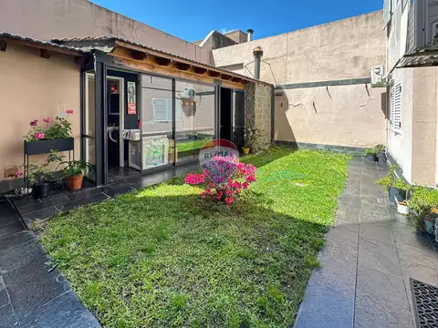 EXCELENTE SEMIPISO 3AMB.JARDIN.QUINCHO AVELLANEDA!