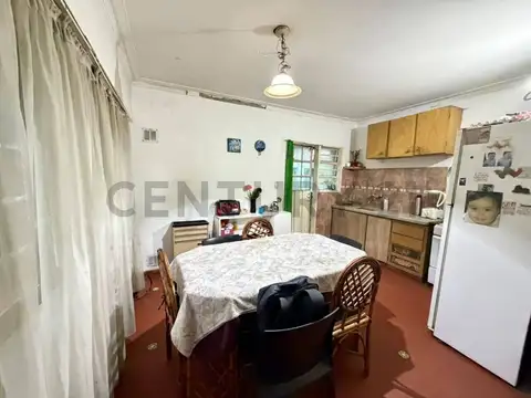 Casa 4 ambientes con 1 baño