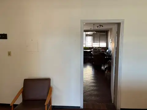 Alquiler oficina amueblada 18 de julio Centro