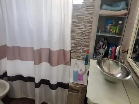 Depto Tipo Casa 3 ambientes con 1 baño