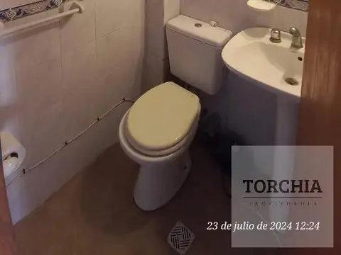 Depto Tipo Casa en Venta con 1 cocheras