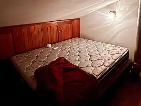 Casa 7 ambientes con 5 baños