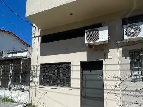 Departamento ideal para oficina comercial en Bernal