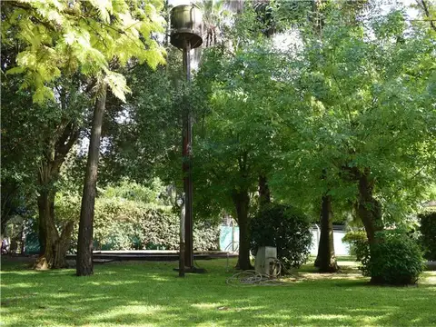 Calle 15 entre 419 y 420 800