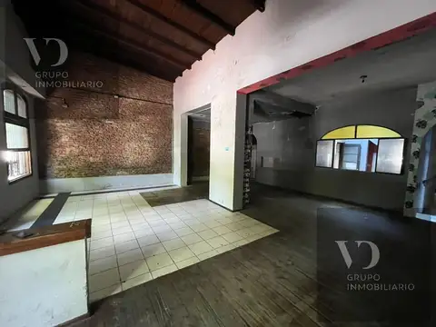 Local en Venta 40 años