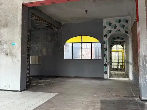 Local en Venta en La Plata, USD 140.000