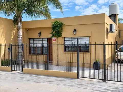 Juan Cruz Varela  al 2300
