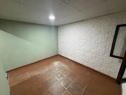 Depto Tipo Casa en Alquiler de 1 dormitorio
