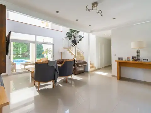 Casa en Venta en El Casco De Leloir, USD 1.400.000