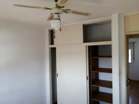 Departamento 4 ambientes con 1 baño
