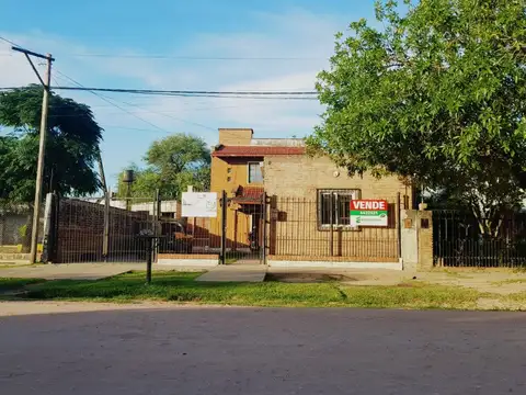 Calle 11 entre 000 y 0000 Barrio La Madrid 1000, Piso P.B.