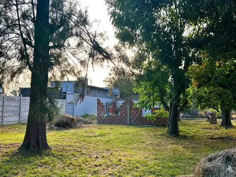 VENTA LOTE DE 10X45 EN EL PATO