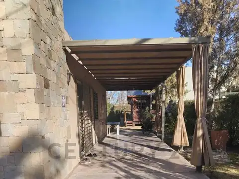 Las Palmas 200, Piso 0