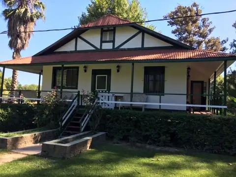 Rio / Arroyo Sarmiento Cyrano 100