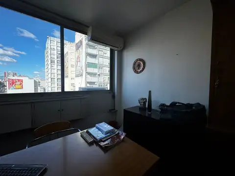 Oficina en Venta en Almagro, USD 42.500