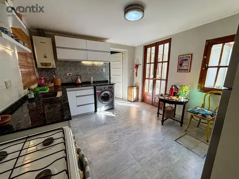 Casa 5 ambientes con 1 baño