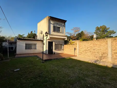 CASA CON PARQUE Y POSIBILIDAD DE FINANCIACION