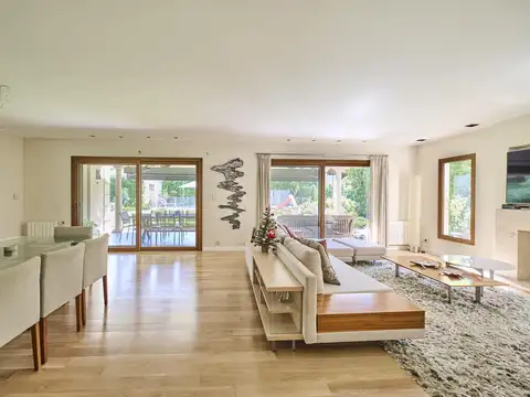 Casa en Venta al Oeste