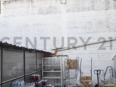 Venta de Local y galpón en Rincón de Milberg, Tigre