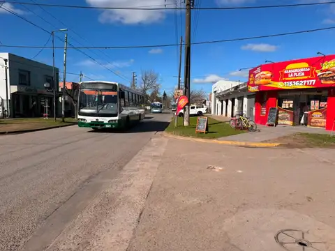 Avenida Sarmiento 1900