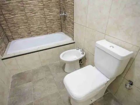 CASA EN ALQUILER LA CANDIDA CLUB DE CAMPO