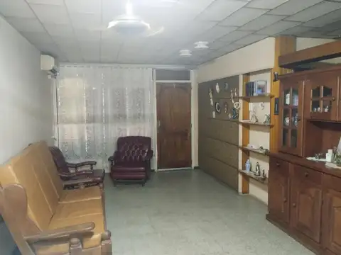 Casa en Venta en Godoy Cruz, USD 80.000