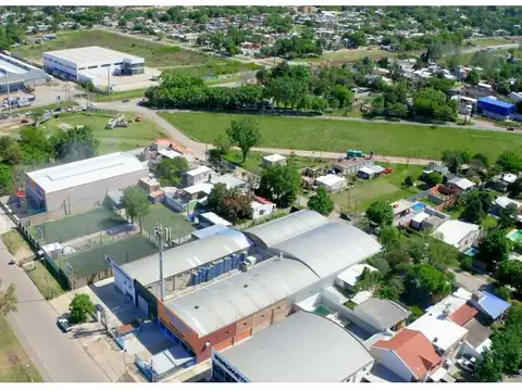 TERRENO PARA USOS MÚLTIPLES - AV. CIRCUNVALACIÓN 1759 BIS