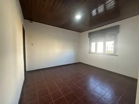 Depto Tipo Casa en Alquiler en Villa Maipu, $ 550.000