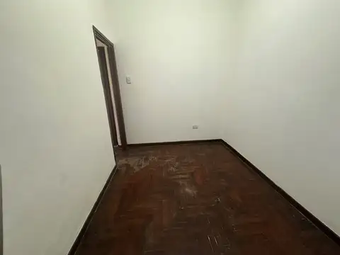 Depto Tipo Casa en Alquiler de 3 ambientes