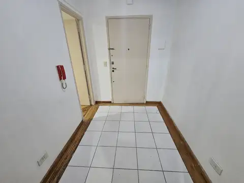 Departamento en Alquiler en Flores, $ 610.000