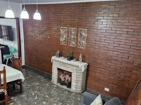 Depto Tipo Casa en Venta de 3 dormitorios