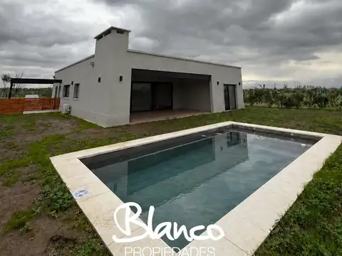 Casa  en Alquiler en Nativas, Puertos, Escobar