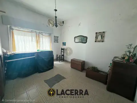 Multifamiliar sobre lote propio, gran potencial - Villa Parque San Lorenzo