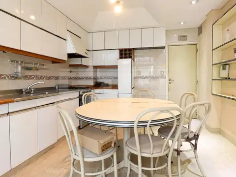 Casa en Venta al Este