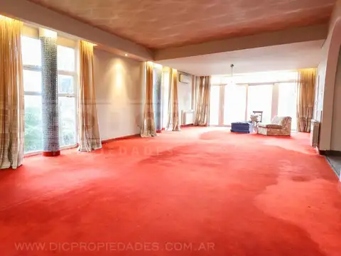 Cordoba al 1200 entra Alfredo Palacios y J. M. Campos