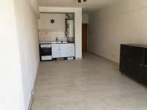 Av Cabildo 2000, Piso 12