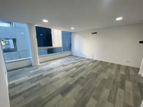 Oficina Monoambiente con 2 baños