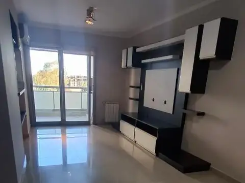 SE ALQUILA DEPTO 2 DORM, BALCON C/ ASADOR- ALTOS VILLASOL