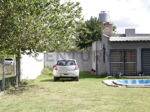 VENTA CASA 3 AMBIENTES CON PARQUE Y PILETA + CASA A TERMINAR EN JOSE C. PAZ