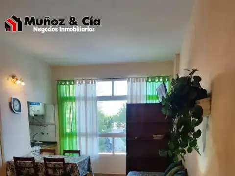 Departamento  1 Ambiente con Cocina integrada, en Zona I